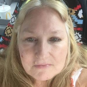 Meet your Posher, Regina